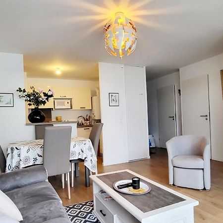 Appartement Moderne Finement Decore Avec Balcon A Vannes Centre ภายนอก รูปภาพ